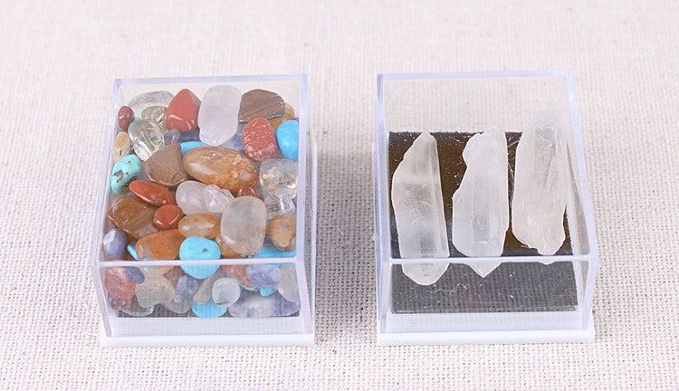 Mixed mineral natural crystal rough stone acrylic small box specimen
