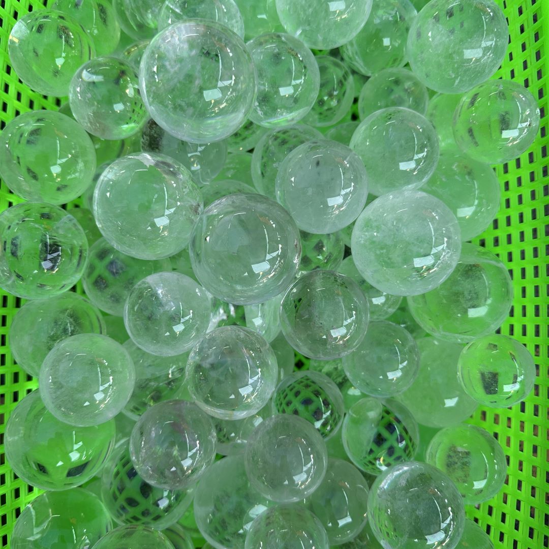 clear quartz sphere