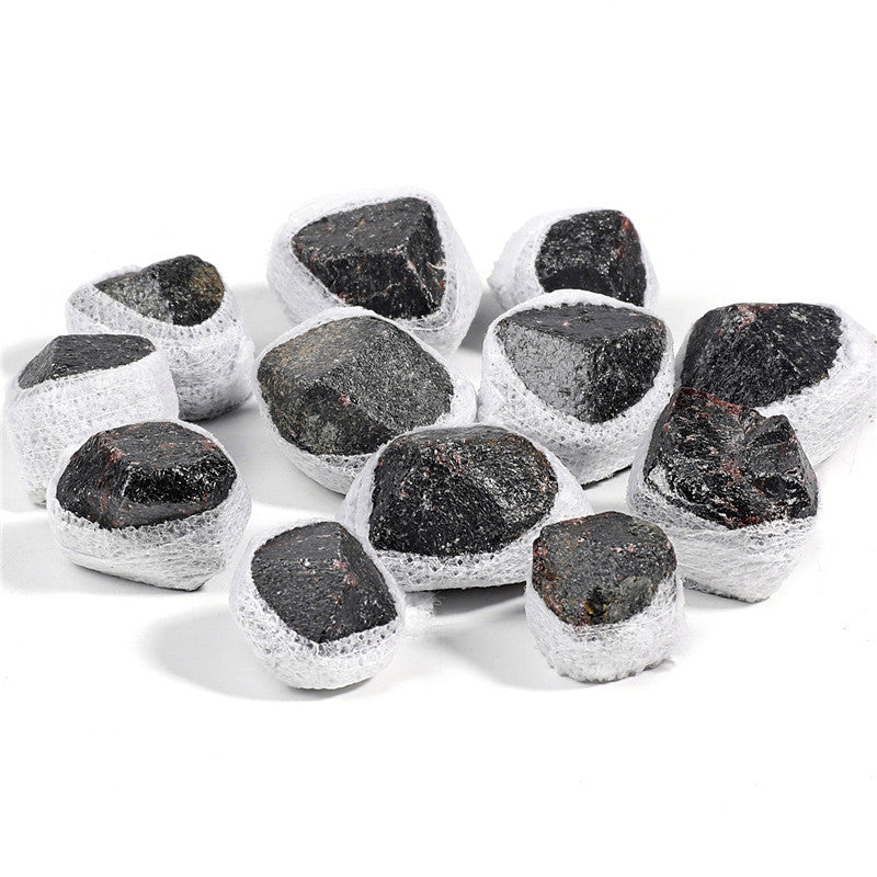 Natural garnet specimen box