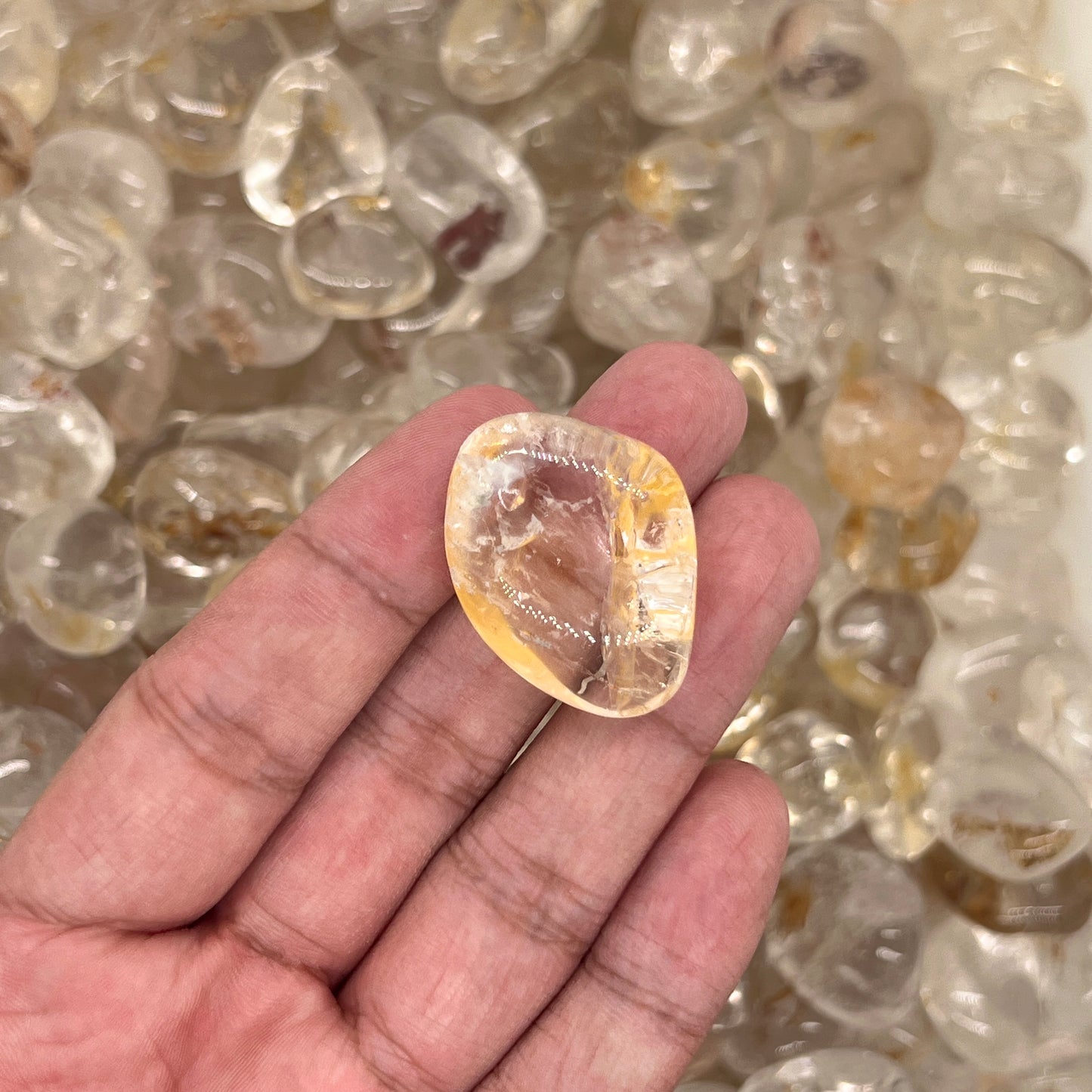 Golden Healer Tumbled Stones(20-30mm)