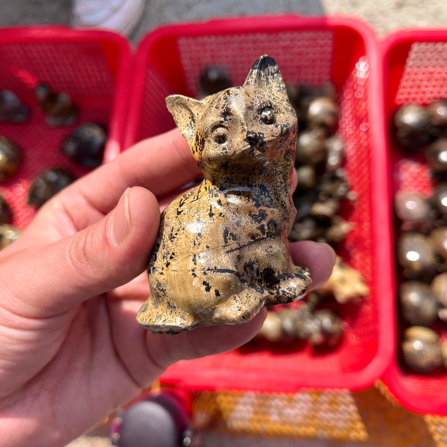 Picture Jasper Tilted Cat Carving