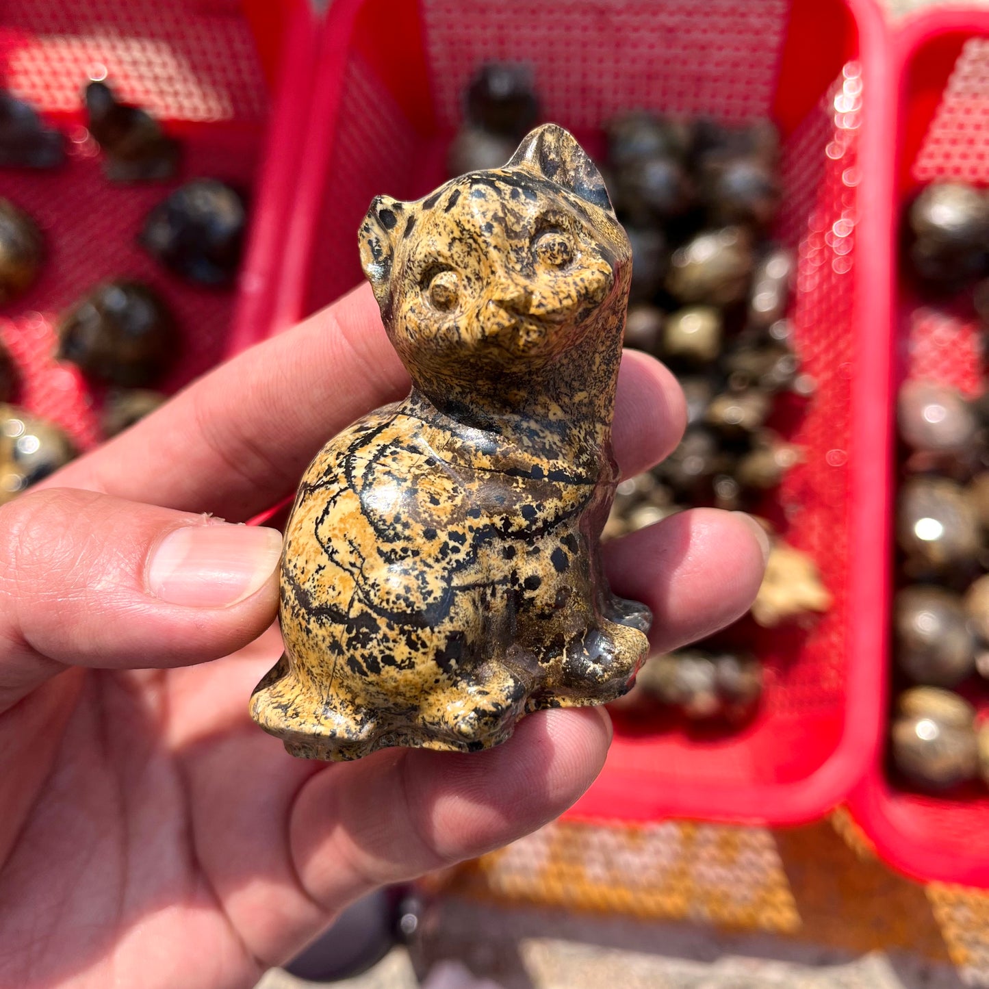 Picture Jasper Tilted Cat Carving