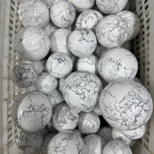 Howlite sphere