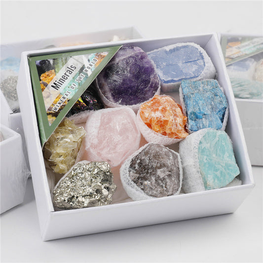 Natural raw crystal mixed color small gift box set of minerals and geological science teaching materials