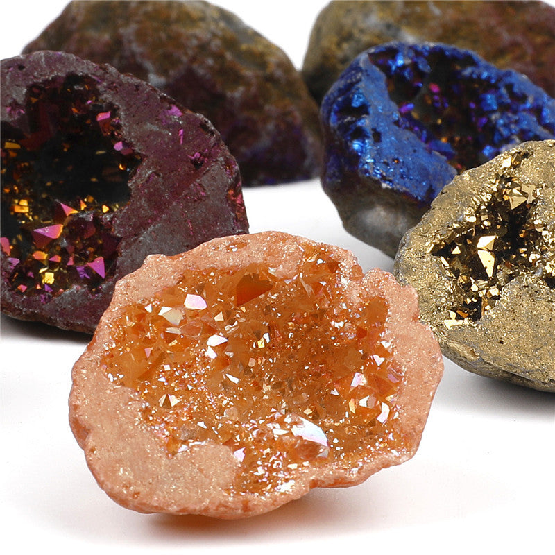 Natural crystal cave hollow agate electroplated colored box set